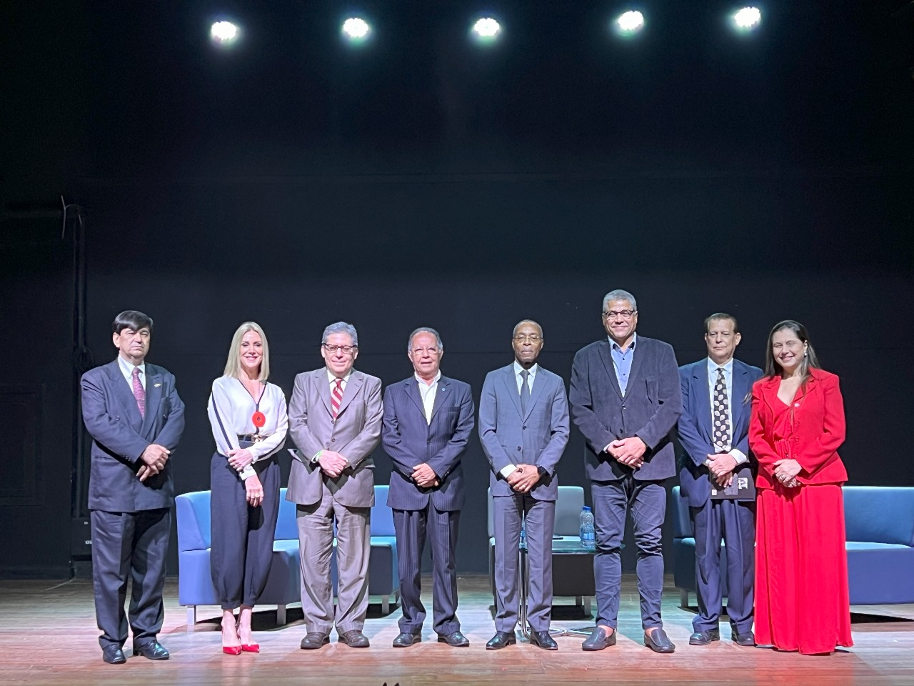 Imagem da notícia: Fórum Empresarial e Cultural Brasil e Angola é promovido na Casa G20